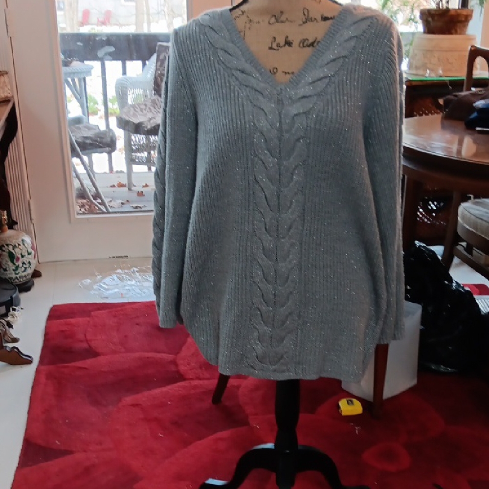 Elegant Light Blue V-Neck Women's Sweater L XL